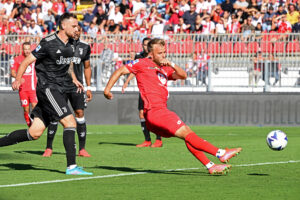 Monza vs Juventus (02:45 – 02/12) | Xem lại trận đấu