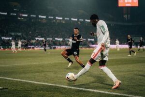 FC Koln vs E. Frankfurt (00:30 – 04/02) | Xem lại trận đấu