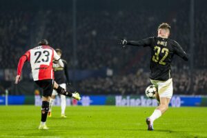 Feyenoord vs Sparta Praha (03:00 – 12/12) | Xem lại trận đấu
