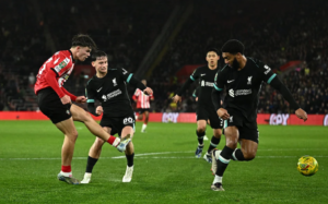 Southampton vs Liverpool (03:00 – 19/12) | Xem lại trận đấu