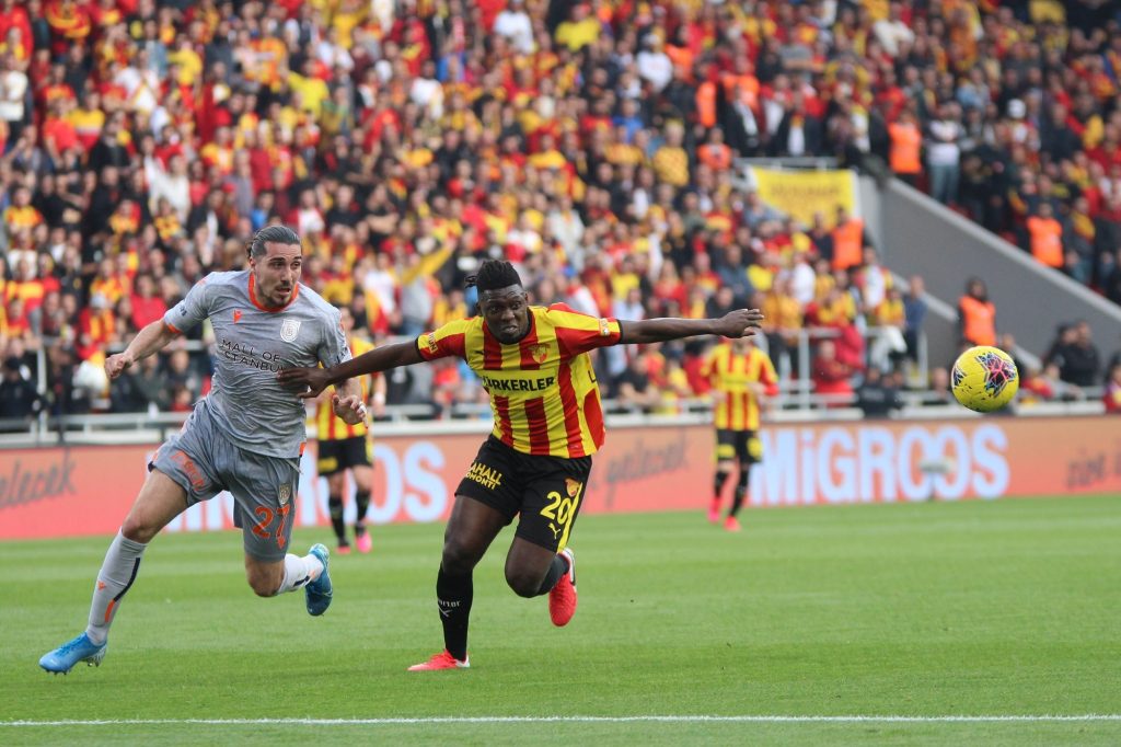 nhan-dinh-soi-keo-goztepe-vs-basaksehir-luc-00h00-ngay-29-4-2025-1